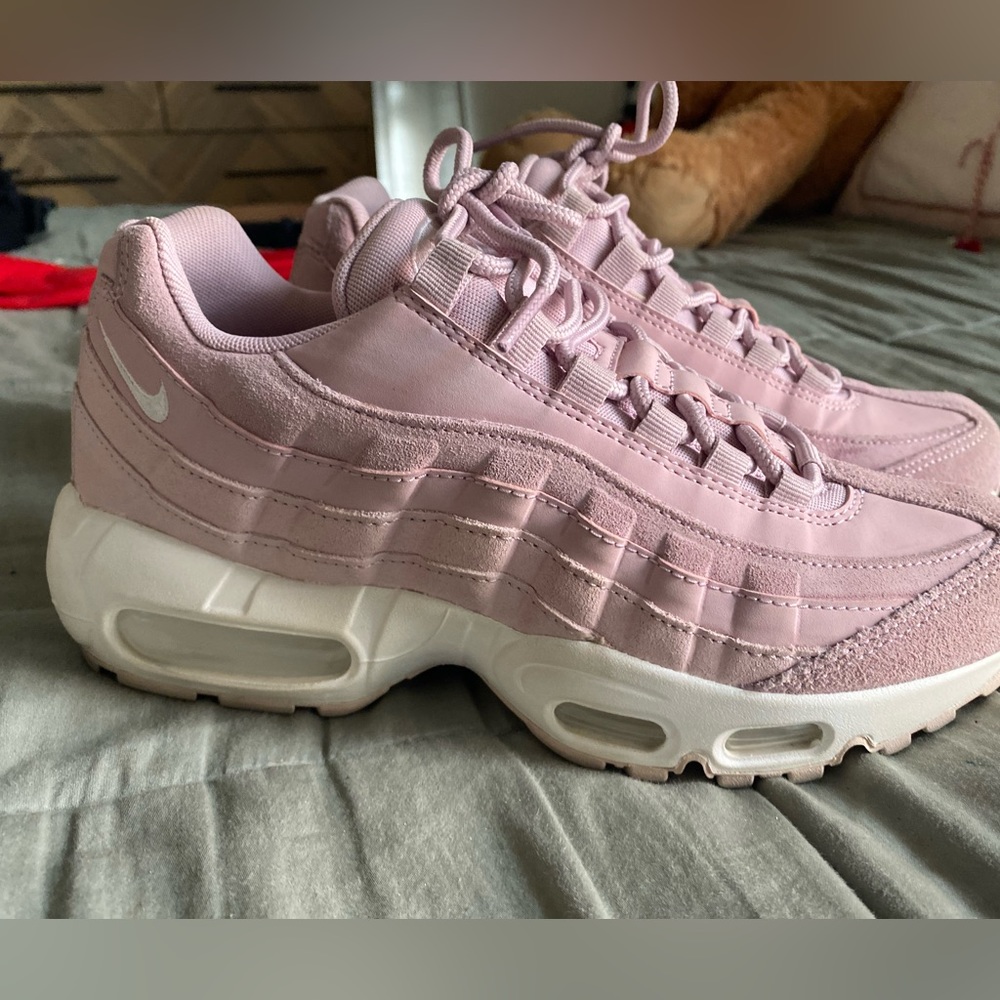 Women’s Nike Air Max 95. Light purple Size 7.5 - Picture 4 of 8